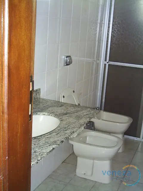 Foto 4 de Apartamento com 3 Quartos à venda, 93m² em Centro, Londrina