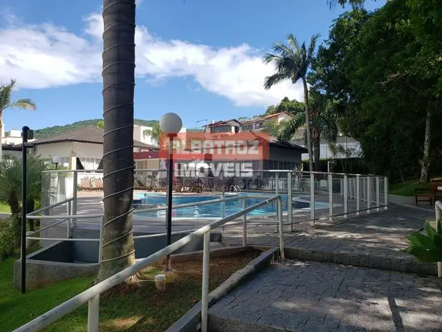 Foto 2 de Apartamento com 3 Quartos à venda, 92m² em Córrego Grande, Florianópolis