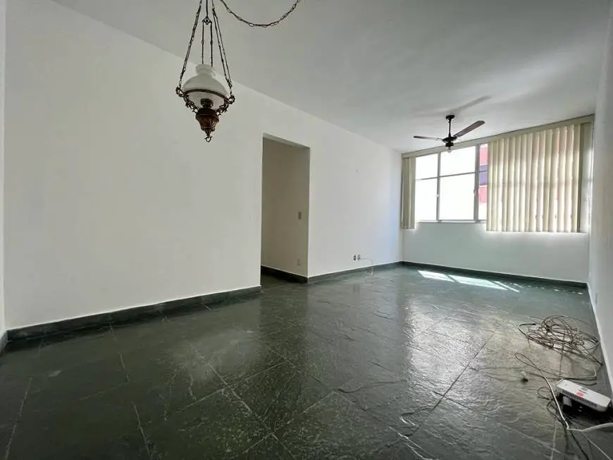Foto 1 de Apartamento com 3 Quartos para alugar, 85m² em Leblon, Rio de Janeiro