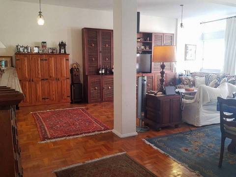 Foto 1 de Apartamento com 3 Quartos à venda, 148m² em Leme, Rio de Janeiro