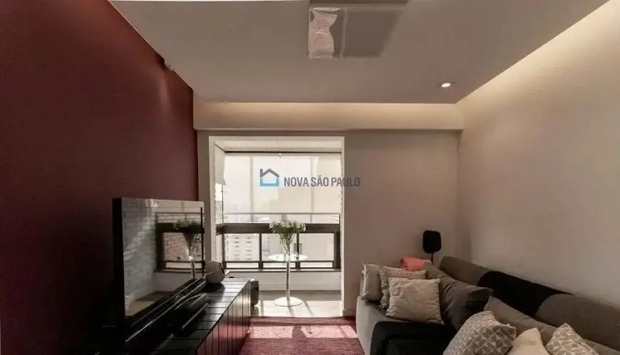 Foto 1 de Apartamento com 3 Quartos para alugar, 190m² em Moema, São Paulo