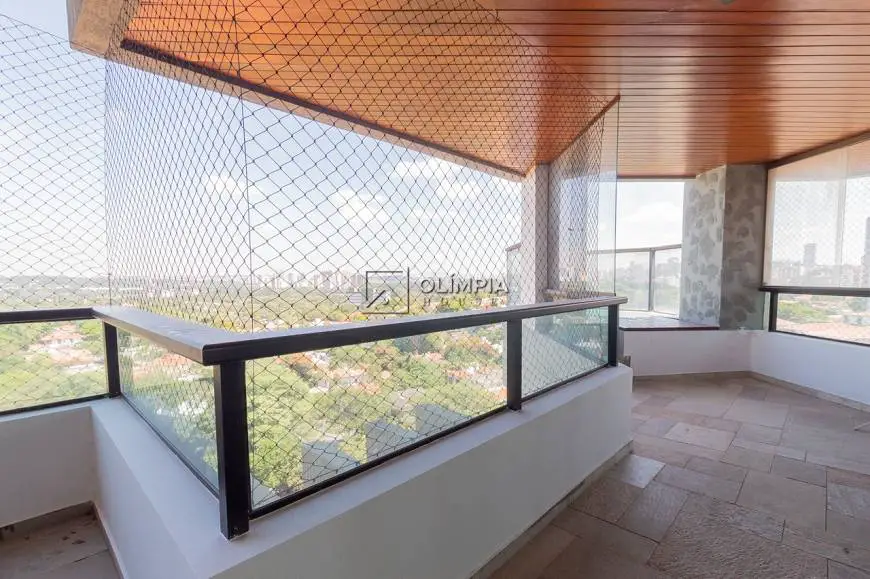 Foto 2 de Apartamento com 3 Quartos à venda, 280m² em Vila Madalena, São Paulo