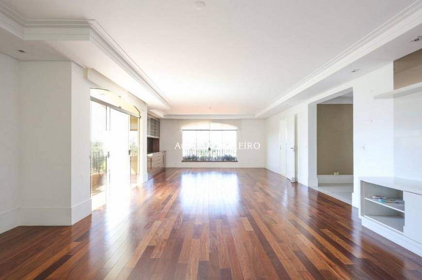 Foto 2 de Apartamento com 4 Quartos para alugar, 250m² em Pinheiros, São Paulo