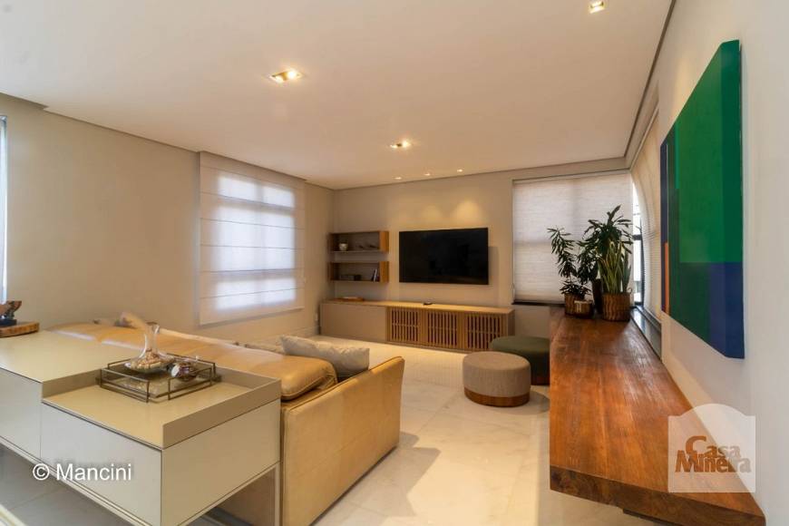 Foto 1 de Apartamento com 4 Quartos à venda, 205m² em Serra, Belo Horizonte