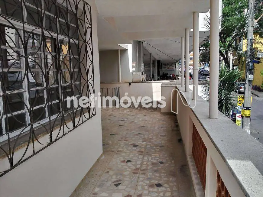 Foto 4 de Casa com 3 Quartos à venda, 322m² em Santa Efigênia, Belo Horizonte