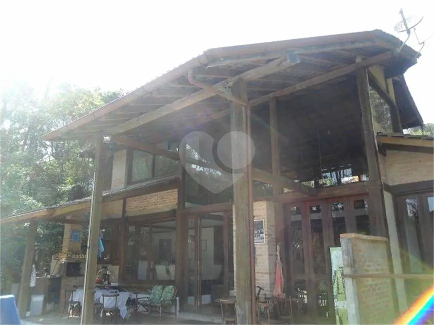 Foto 5 de Casa de Condomínio com 4 Quartos para alugar, 400m² em Cumbari, Mairiporã
