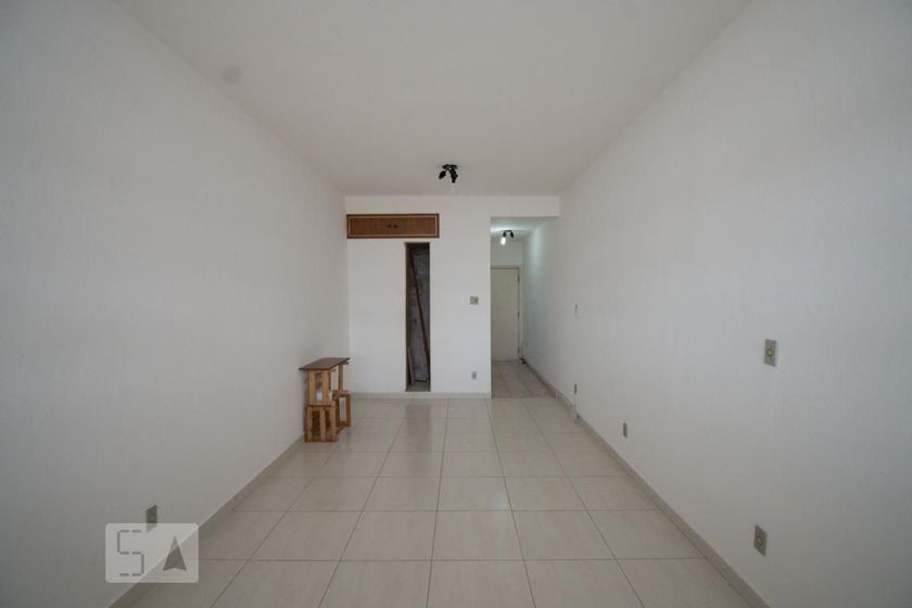 Foto 2 de Apartamento com 1 Quarto para alugar, 34m² em Centro, Campinas