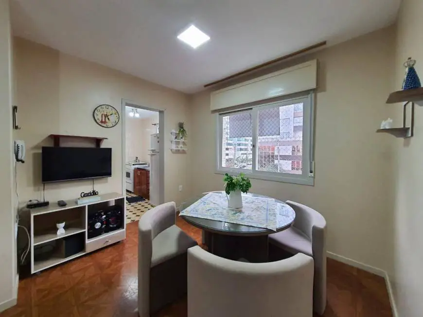 Foto 1 de Apartamento com 1 Quarto para alugar, 20m² em Centro, Capão da Canoa