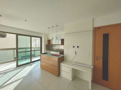Foto 1 de Apartamento com 1 Quarto à venda, 46m² em Icaraí, Niterói