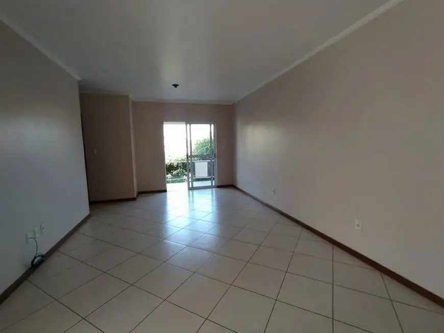 Foto 2 de Apartamento com 2 Quartos para alugar, 60m² em Centro, Lajeado