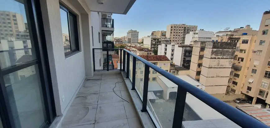 Foto 3 de Apartamento com 2 Quartos à venda, 66m² em Tijuca, Rio de Janeiro