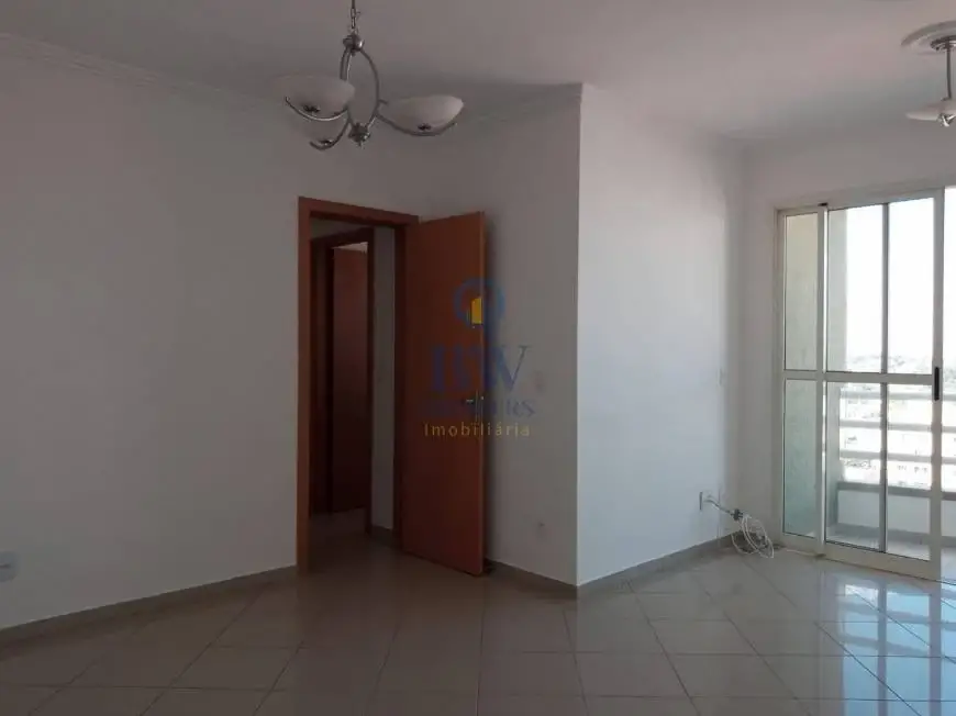 Foto 1 de Apartamento com 3 Quartos para alugar, 82m² em Taquaral, Campinas