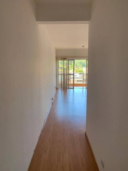Foto 5 de Apartamento com 3 Quartos à venda, 130m² em Valparaiso, Petrópolis