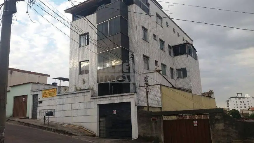 Foto 1 de Apartamento com 3 Quartos à venda, 30m² em Vera Cruz, Contagem