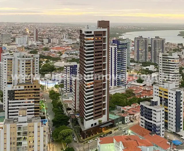 Foto 1 de Apartamento com 4 Quartos à venda, 503m² em Petrópolis, Natal