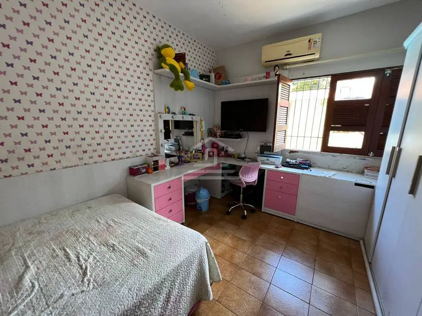 Foto 5 de Casa com 4 Quartos à venda, 220m² em Fátima, Teresina