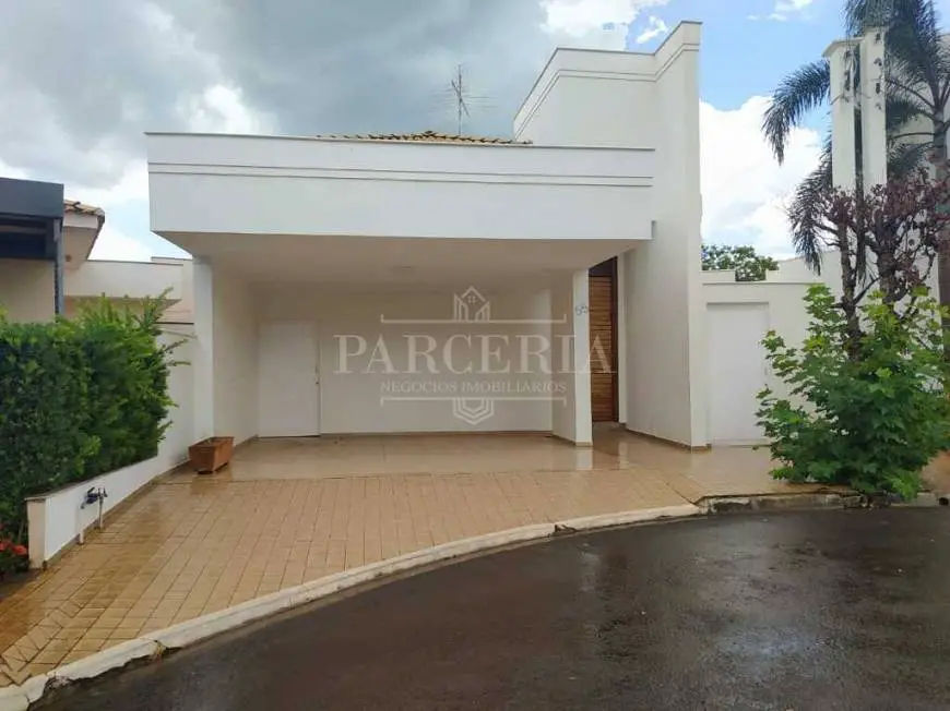 Foto 1 de Casa de Condomínio com 2 Quartos para alugar, 215m² em Ipanema, Araçatuba