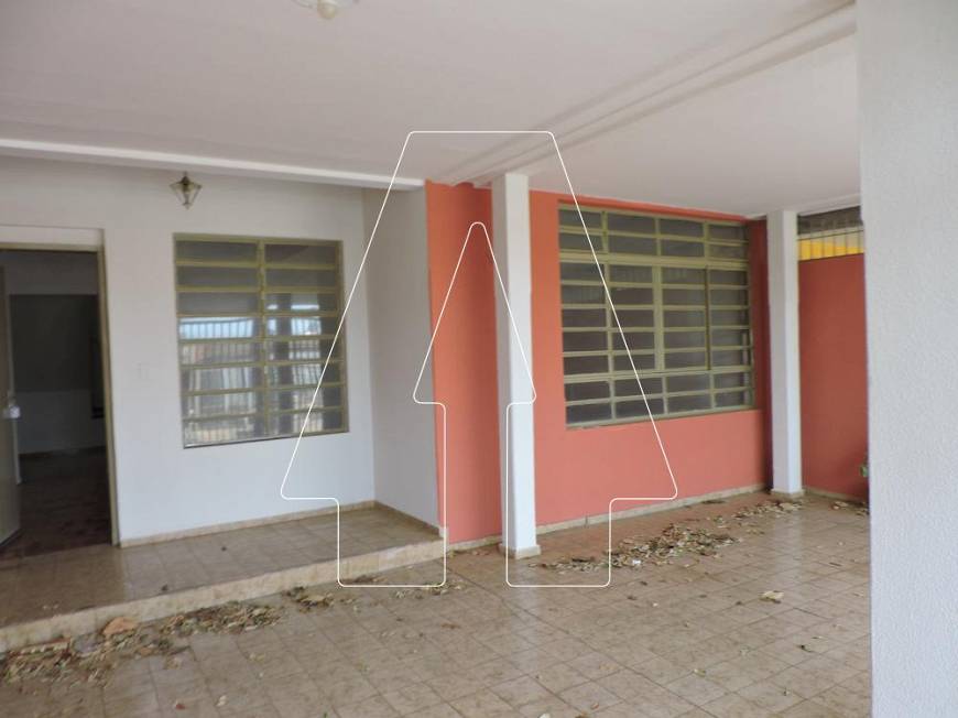 Foto 1 de Sobrado com 3 Quartos à venda, 165m² em Bandeiras, Araçatuba