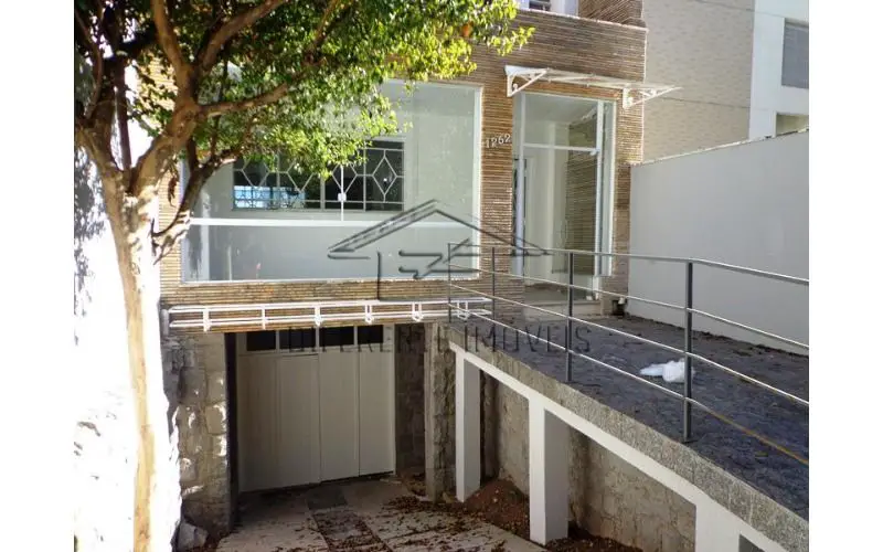 Foto 1 de Sobrado com 3 Quartos para alugar, 250m² em Perdizes, São Paulo
