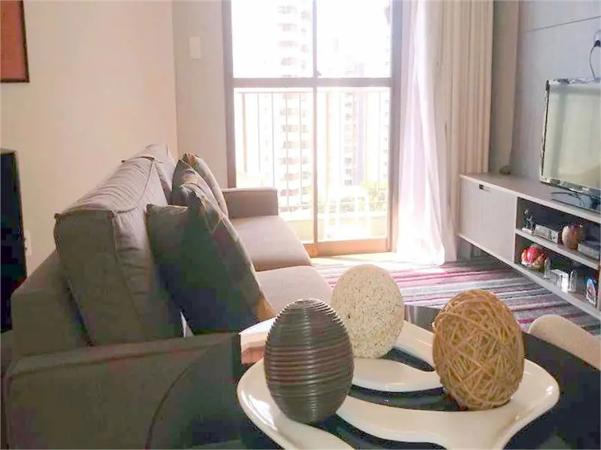 Foto 1 de Apartamento com 1 Quarto à venda, 50m² em Aclimação, São Paulo