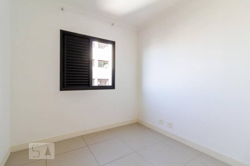 Foto 5 de Apartamento com 3 Quartos para alugar, 83m² em Alphaville, Barueri