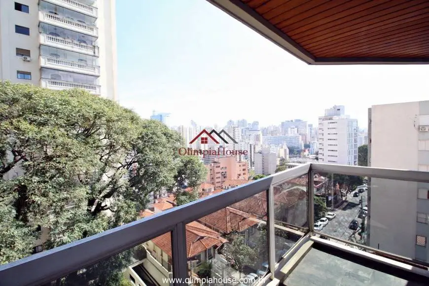 Foto 3 de Apartamento com 3 Quartos para alugar, 165m² em Bela Vista, São Paulo