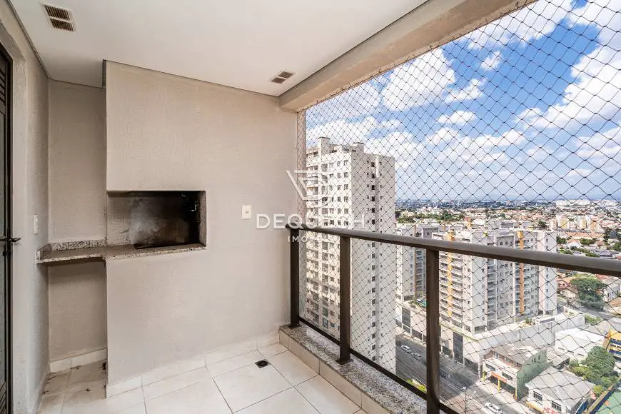 Foto 2 de Apartamento com 3 Quartos à venda, 101m² em Capão Raso, Curitiba