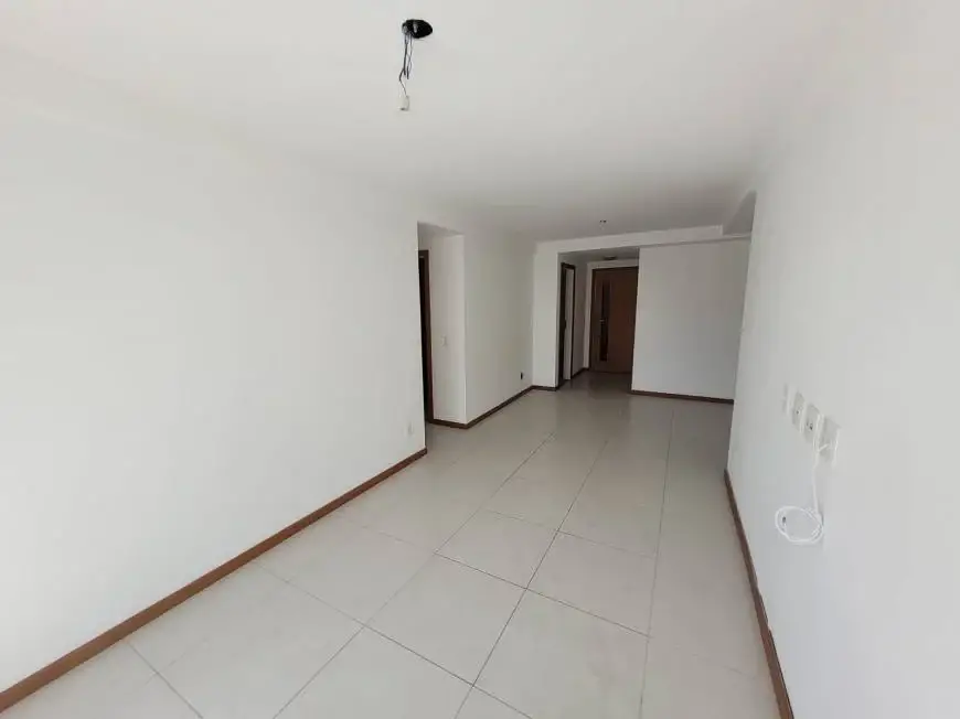 Foto 4 de Apartamento com 3 Quartos para alugar, 150m² em Piratininga, Niterói