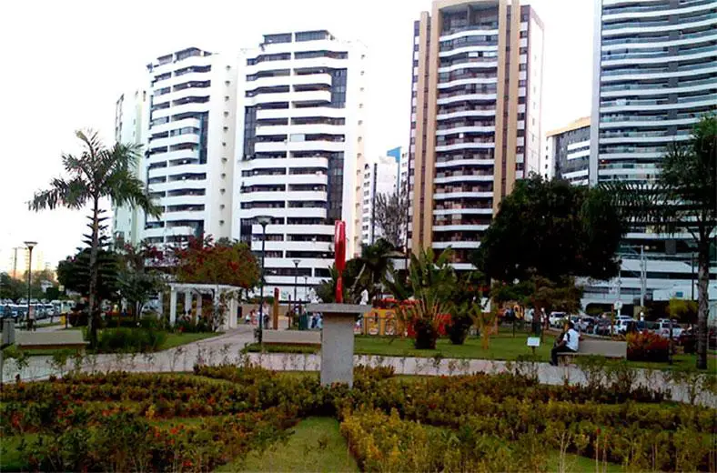 Foto 2 de Apartamento com 3 Quartos para alugar, 91m² em Pituba, Salvador