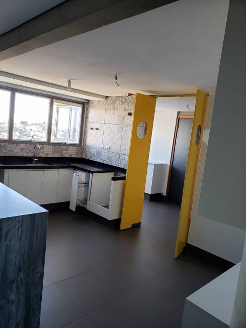 Foto 2 de Apartamento com 4 Quartos à venda, 227m² em Campestre, Santo André