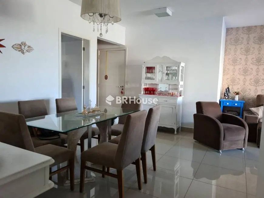 Foto 2 de Apartamento com 4 Quartos à venda, 147m² em Santa Rosa, Cuiabá