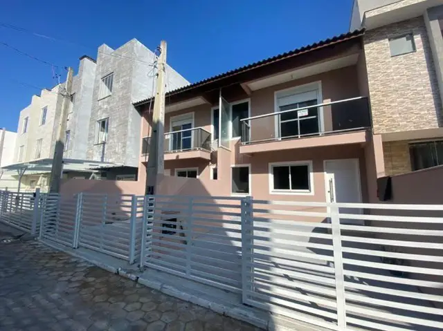 Foto 1 de Casa com 2 Quartos à venda, 70m² em Ingleses do Rio Vermelho, Florianópolis
