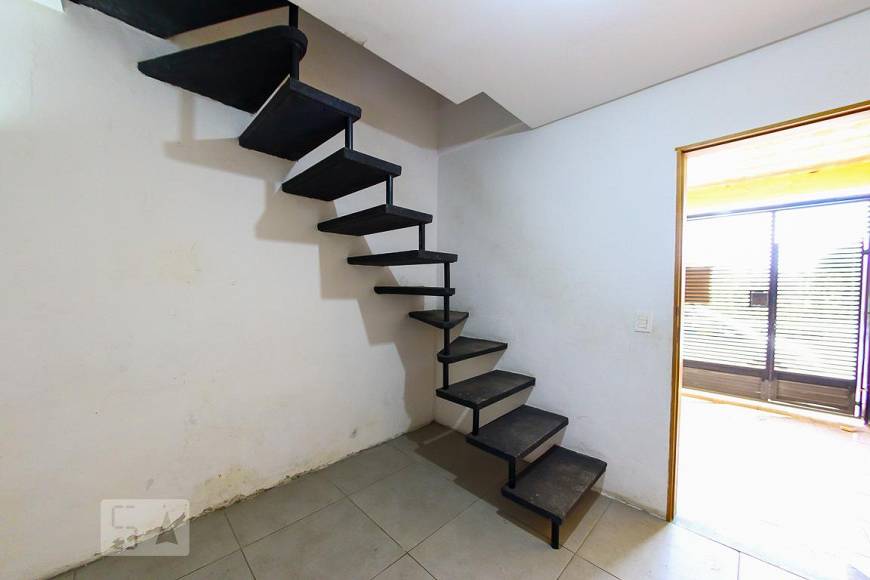 Foto 4 de Casa com 2 Quartos para alugar, 54m² em Vila Augusta, Guarulhos