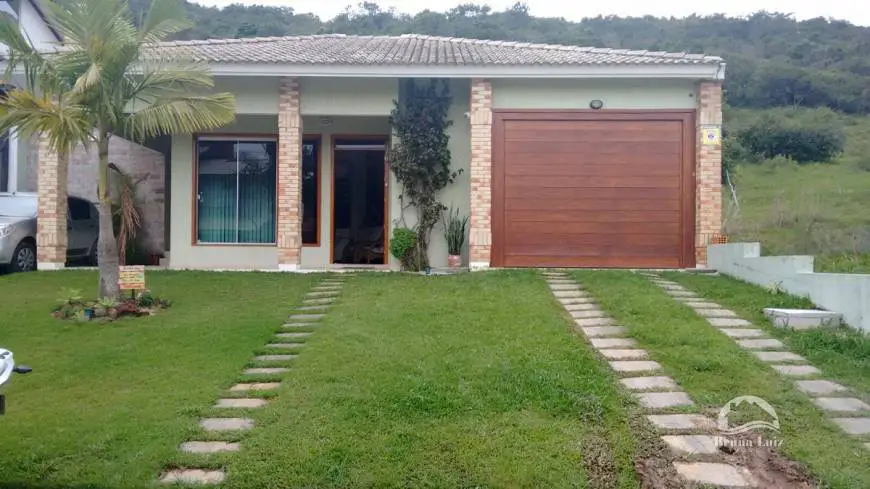 Foto 1 de Casa com 3 Quartos à venda, 235m² em Panoramico, Garopaba