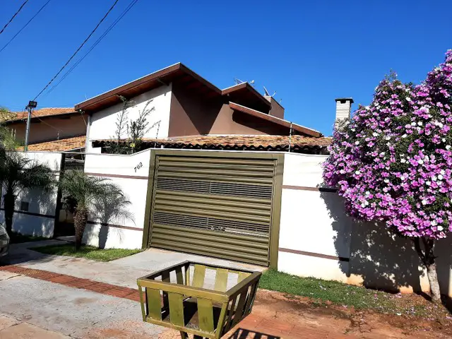 Foto 1 de Casa com 3 Quartos à venda, 85m² em Universitário, Campo Grande