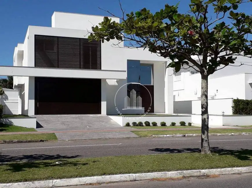 Foto 1 de Casa com 4 Quartos à venda, 570m² em Jurerê Internacional, Florianópolis