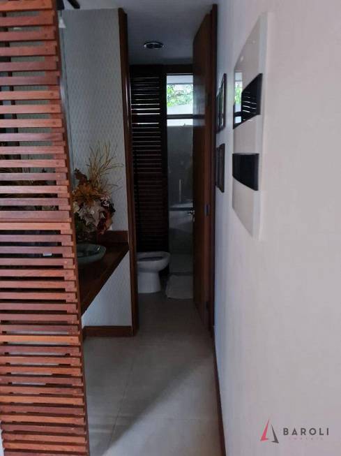 Foto 3 de Casa com 4 Quartos à venda, 350m² em Park Way , Brasília