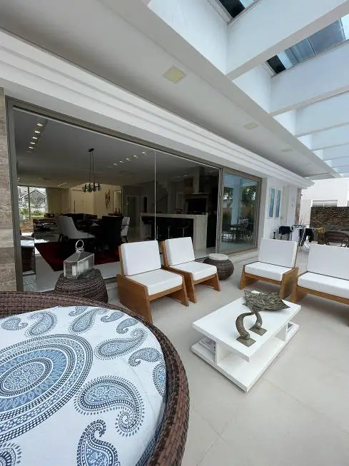 Foto 3 de Casa com 6 Quartos à venda, 500m² em Jurerê Internacional, Florianópolis