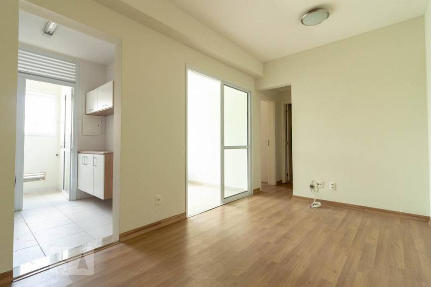 Foto 1 de Apartamento com 1 Quarto para alugar, 45m² em Santo Amaro, São Paulo