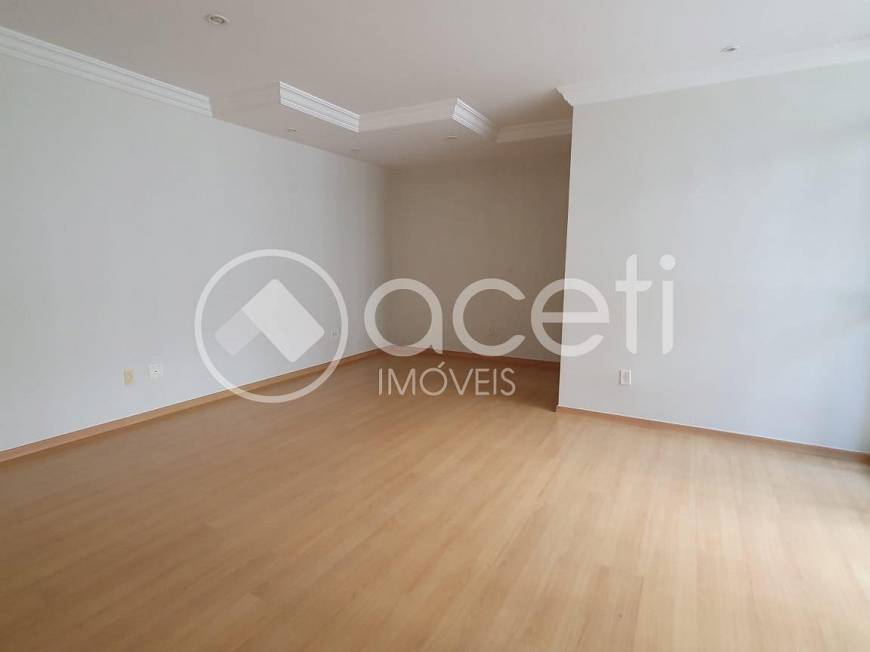 Foto 4 de Apartamento com 2 Quartos à venda, 75m² em Buritis, Belo Horizonte