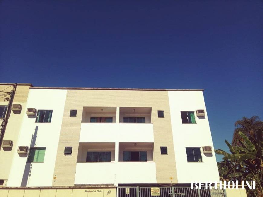 Foto 1 de Apartamento com 2 Quartos à venda, 50m² em Vila Hulda Rocha, Resende