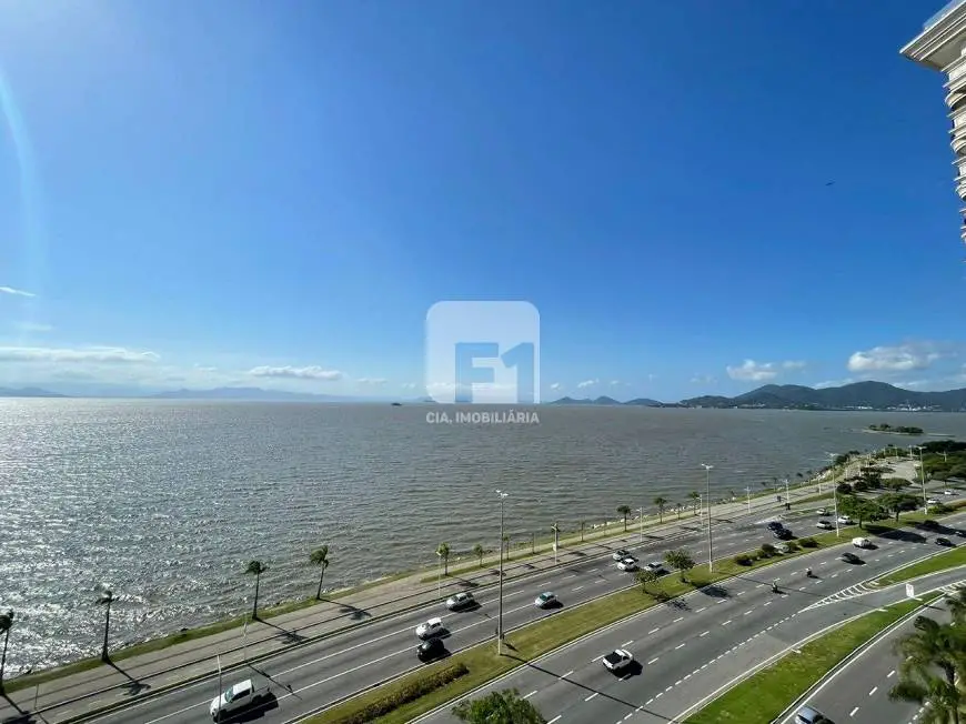 Foto 4 de Apartamento com 3 Quartos para alugar, 316m² em Beira Mar, Florianópolis
