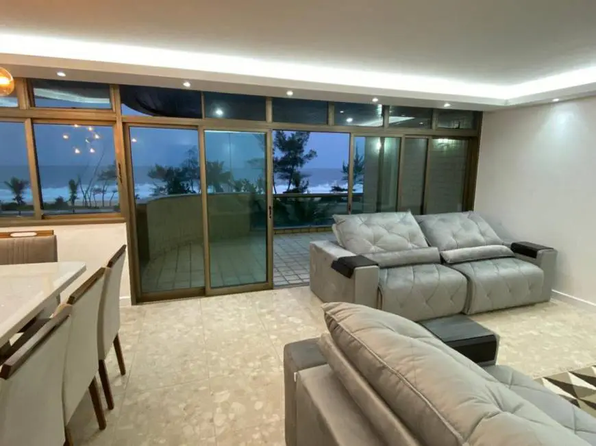 Foto 4 de Apartamento com 3 Quartos para alugar, 190m² em Recreio Dos Bandeirantes, Rio de Janeiro