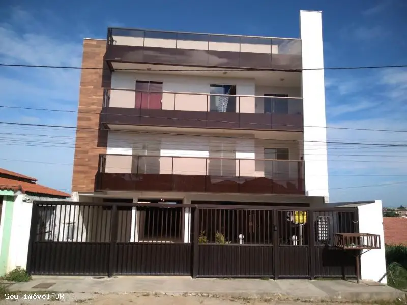 Foto 1 de Apartamento com 3 Quartos à venda, 80m² em Vila Capri, Araruama