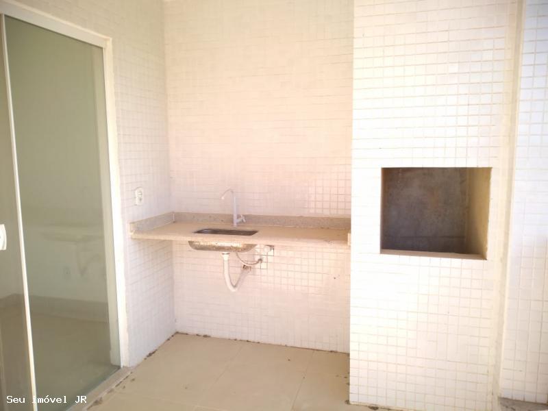 Foto 3 de Apartamento com 3 Quartos à venda, 80m² em Vila Capri, Araruama