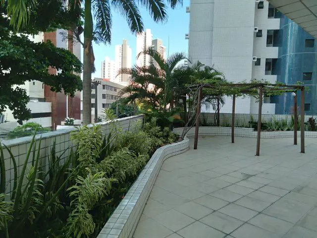 Foto 2 de Apartamento com 4 Quartos à venda, 98m² em Boa Viagem, Recife