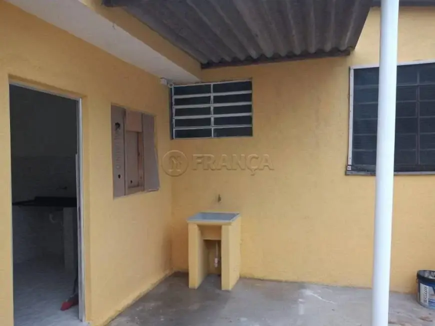 Foto 5 de Casa com 2 Quartos para alugar, 70m² em Parque Meia Lua, Jacareí