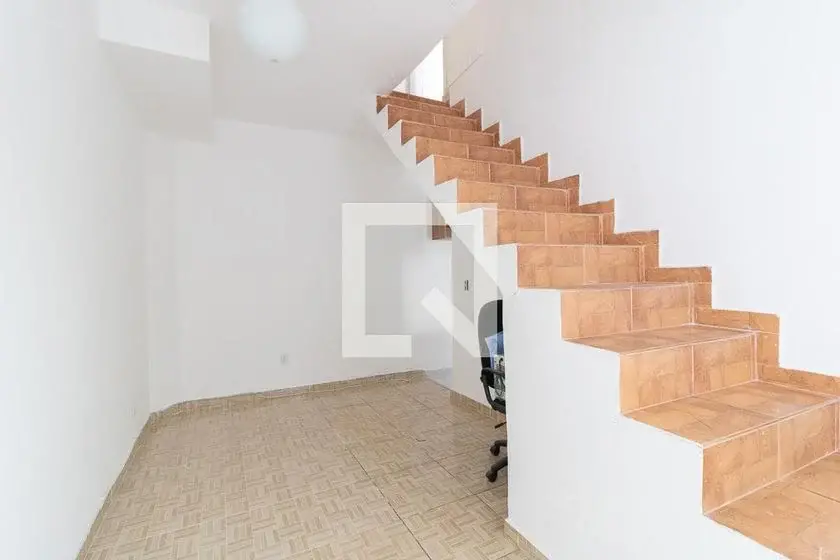 Foto 1 de Casa com 2 Quartos para alugar, 56m² em Piedade, Rio de Janeiro