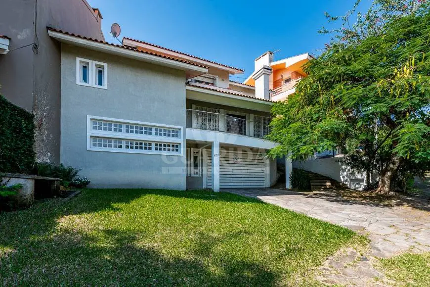 Foto 1 de Casa com 4 Quartos à venda, 425m² em Vila Assunção, Porto Alegre