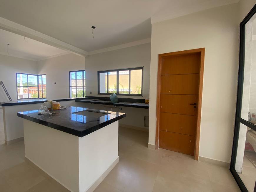 Foto 1 de Casa de Condomínio com 3 Quartos à venda, 200m² em Portal dos Bandeirantes Salto, Salto